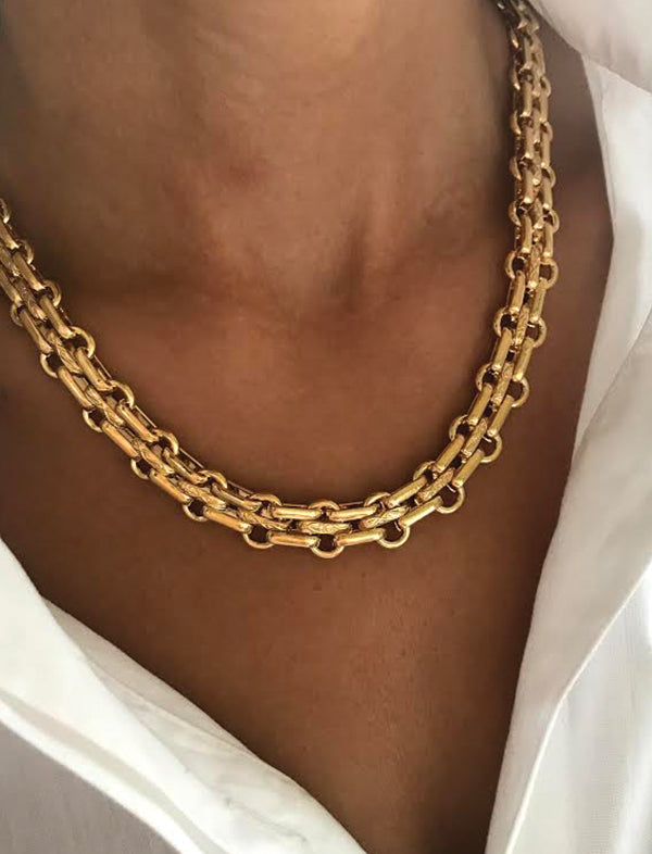 Beatrice chain necklace