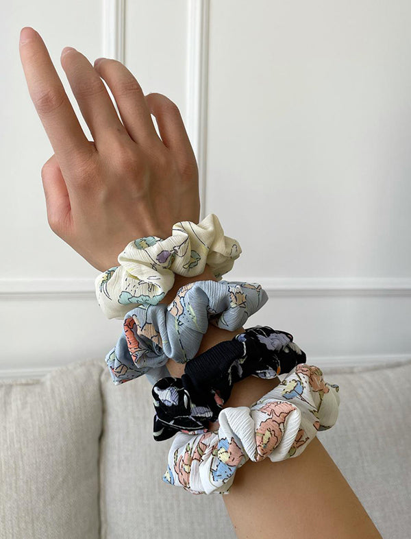 Floral scrunchies