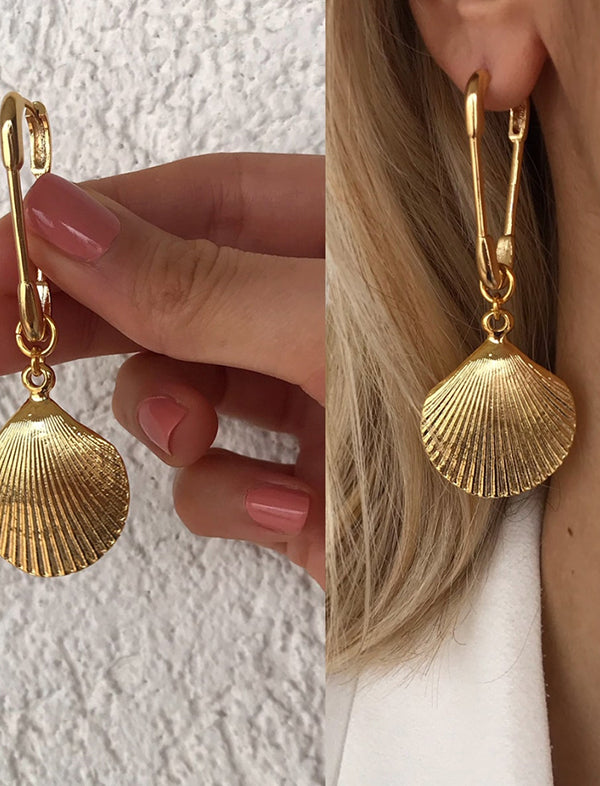 Shell earrings